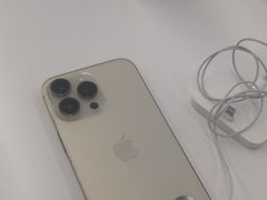 -Apple授权专营店(德汇万达店)