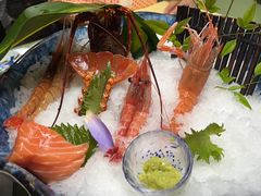-万岛日本料理铁板烧(大宁店)