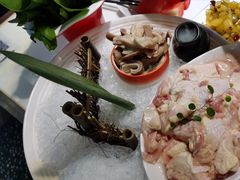-洪氏嗨捞·猪肚鸡火锅(阳光天地店)
