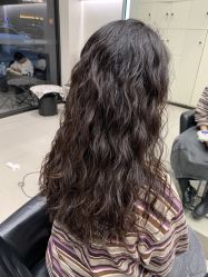 -摩登时代美发沙龙