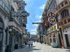 -横店影视城广州街·香港街园区