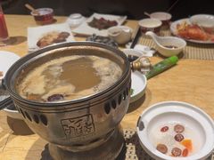 -雍和会海鲜姿造自助(湖东路店)