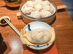 -方国老头包子·39年威海本地老字号•小船海鲜疙瘩汤