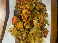 -东来菜馆•手抓海鲜家常菜•海鲜锅贴(鸽子窝店)