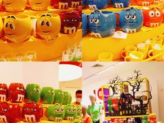 -m豆巧克力世界(上海世茂广场店)