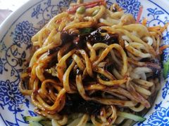 -亿诣蝎府炸酱面羊蝎子火锅(酷车小镇店)