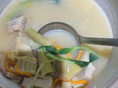 -玖鲜小笼(中山广场店)