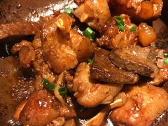 客家焖全猪-客语客家菜(东山口店)