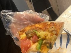 -必胜客(WOW中央公园店)