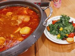 -WOW LUCKY创意韩料(龙阳广场店)