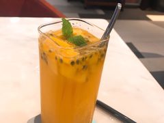 热情果香芒特饮-港丽餐厅(高德置地店)