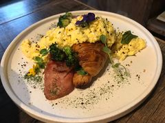 -HIGH FIVE哈福手工汉堡(桂林路店)