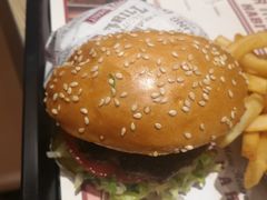 -The Habit Burger Grill 哈比特汉堡(爱琴海店)
