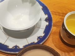-娜仁图雅蒙古美食村(33小镇店)