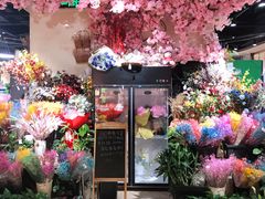 -中百生活剧场(泛海城市广场店)