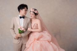 -MAO亲爱的猫婚纱摄影工作室