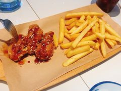 -必胜客(松雷店)