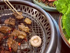-草家酱蟹炭火烤肉店(珲春南路一店)