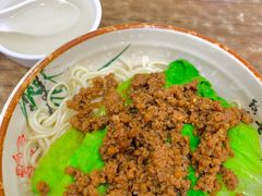 红味炸酱面-天府面庄(天平路店)