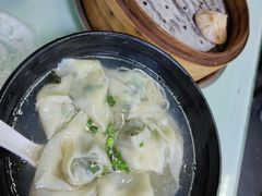 荠菜鲜肉馄饨-食惠里小笼包面馆(越秀店)