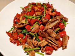 -吴越荣记苏州菜·松鼠桂鱼 100% 活鱼现做(月光码头店)