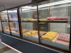 面包甜点陈列柜-奈雪的茶(苏宁广场店)