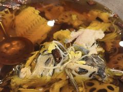 -鑫巴蜀小镇 · 水煮鱼专研店(玉桥店)