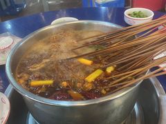 -牛华周记麻辣烫起源店