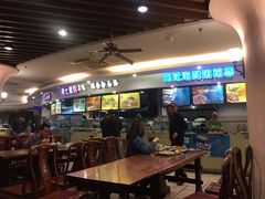 -海口骑楼小吃街