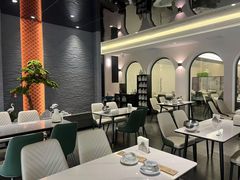 -何适山庄 ·可团建(水长城P2停车场店)