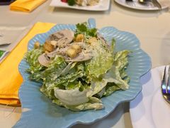 凯撒鸡肉沙拉-老井俄式餐厅