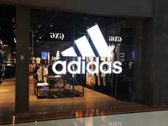 -新华百货CC Park购物广场