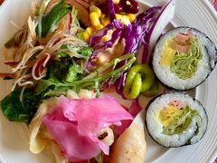 -岷山饭店-芝芝自助餐厅