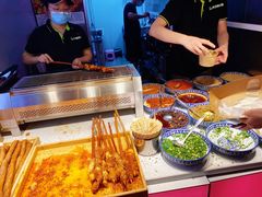 自助取餐区-八一好吃街·高品美食广场