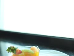 -亚洲国际大酒店·云顶阁旋转自助餐厅
