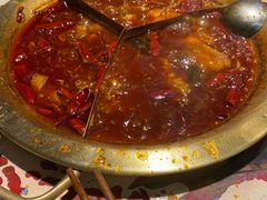 -叁口煮老火锅(东升店)