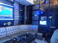 -艾尚主题式KTV(艾溪湖绿地店)