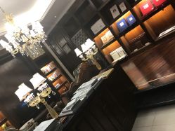 -米兰尊荣婚纱摄影·婚纱照会馆