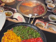 -廖掌柜·重庆鲜货火锅(上海首店)