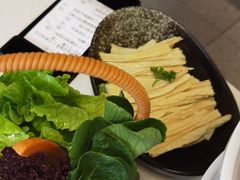 -煲王粤菜餐厅(中侨中心店)