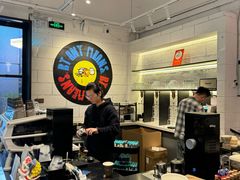 -Dogi&kiki Coffee(中心商务大厦店)