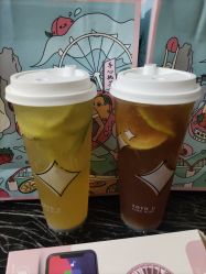 -桃桃屿·潮牌酷银(世纪荟店)