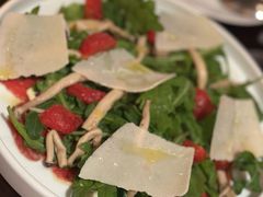 -卡佩罗意大利餐厅及酒吧Al Cappello Trattoria