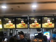 -麦当劳(深圳北站高铁店)