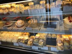 -红宝石·鲜奶小方·海派西点房(南丹店)