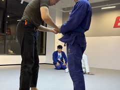 -EFL巴西柔术·综合格斗·泰拳·少儿体能训练(虹桥德必馆)