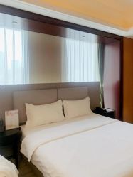 -明宇集团·积木枝芽母婴健康管理中心(天府店)