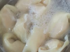 刀鱼馄饨-老半斋(福州路店)