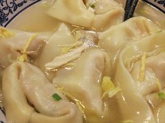 -绿杨馄饨店(湖滨新天地店)