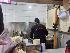 -屈礼洪